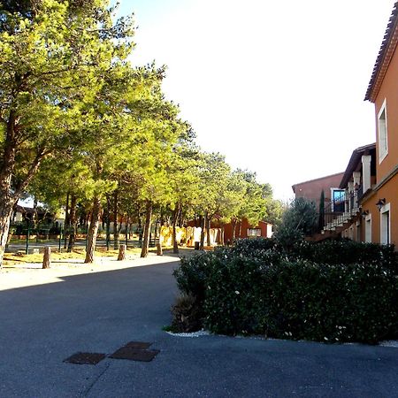 Hotel Du Mas Vinassan Εξωτερικό φωτογραφία