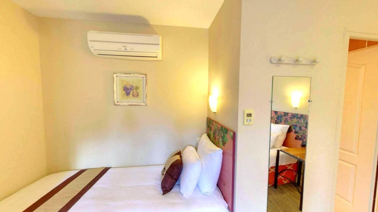 Hotel Du Mas Vinassan Εξωτερικό φωτογραφία