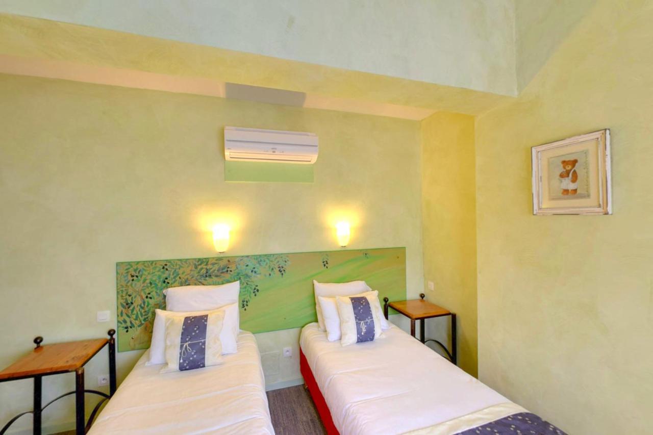Hotel Du Mas Vinassan Εξωτερικό φωτογραφία