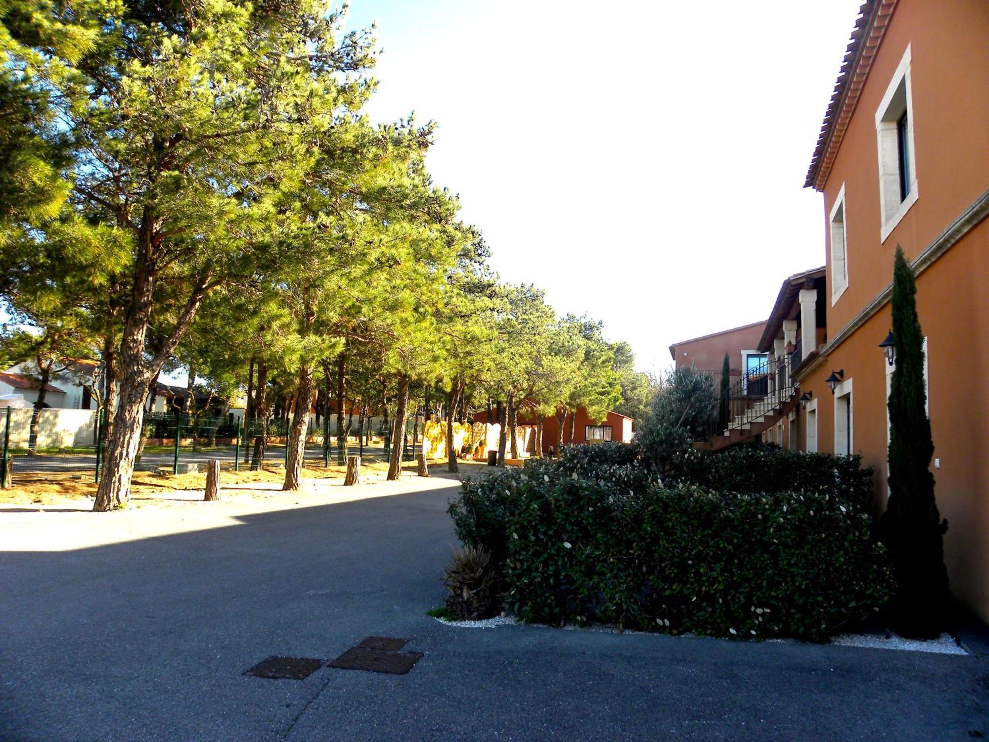 Hotel Du Mas Vinassan Εξωτερικό φωτογραφία